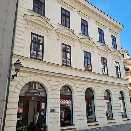 Velky Byt 3+Kk Klicperova, 2 Loznice Hradec Kralove Bagian luar foto